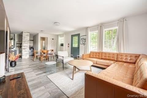 1241 Ridgebury Rd - Photo 3 of 21