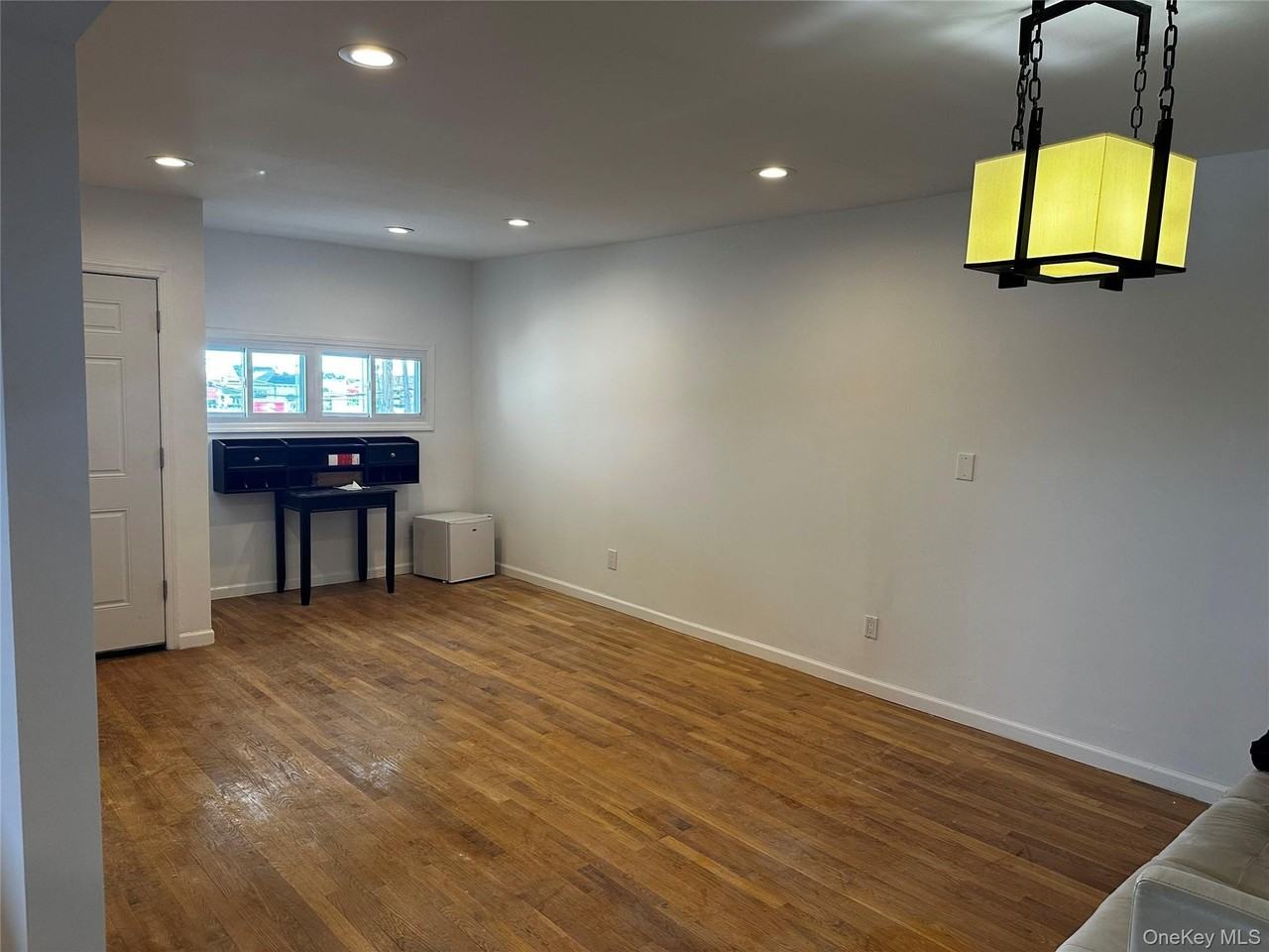 4261 Austin Blvd - Photo 4 of 11