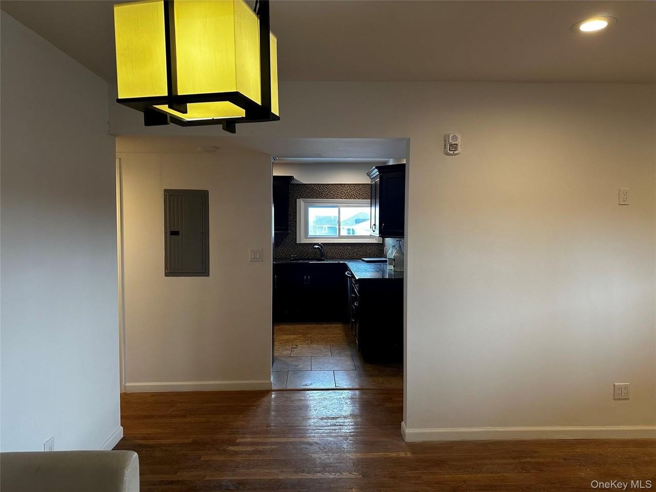 4261 Austin Blvd - Photo 5 of 11