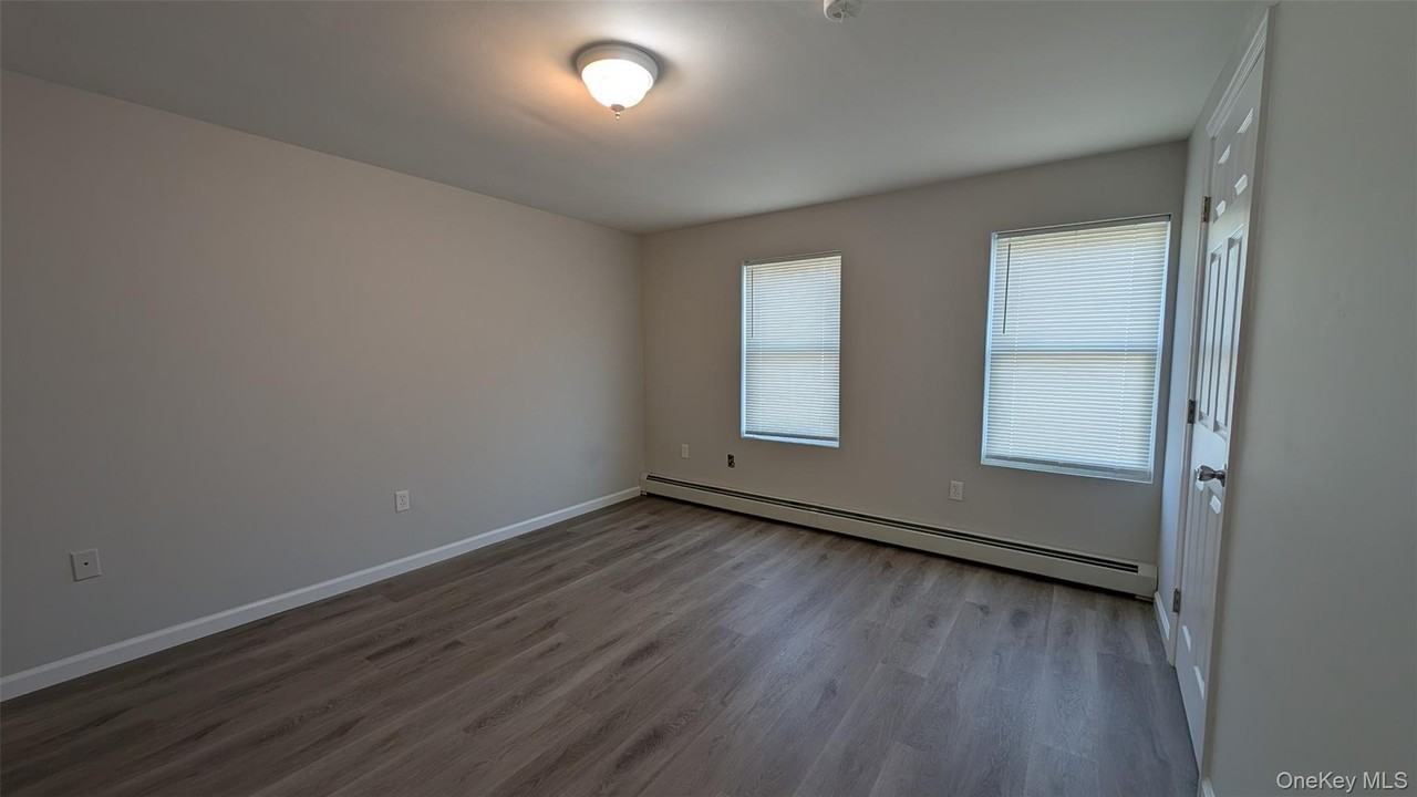 9 Park Ave - Photo 4 of 11