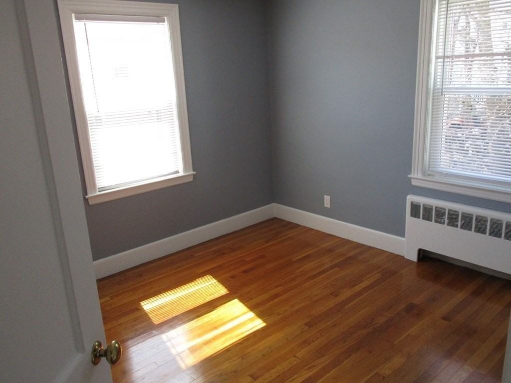 12 Waverley St Unit 12 - Photo 4 of 10