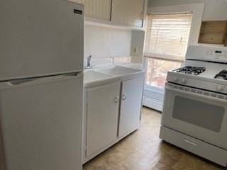 18 Watson St Apt 5 - Photo 5 of 15