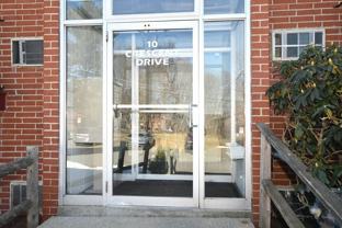 10 Crescent Dr Apt 5 #Apt 5 - Photo 1 of 1