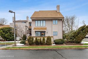 featured image of 2230 Bridge Ave Apt 20