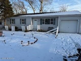 2432 Woodland Rd - Photo 4 of 21