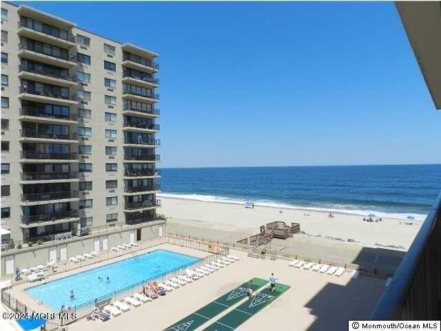 45 Ocean Ave Unit 6g - Photo 2 of 16