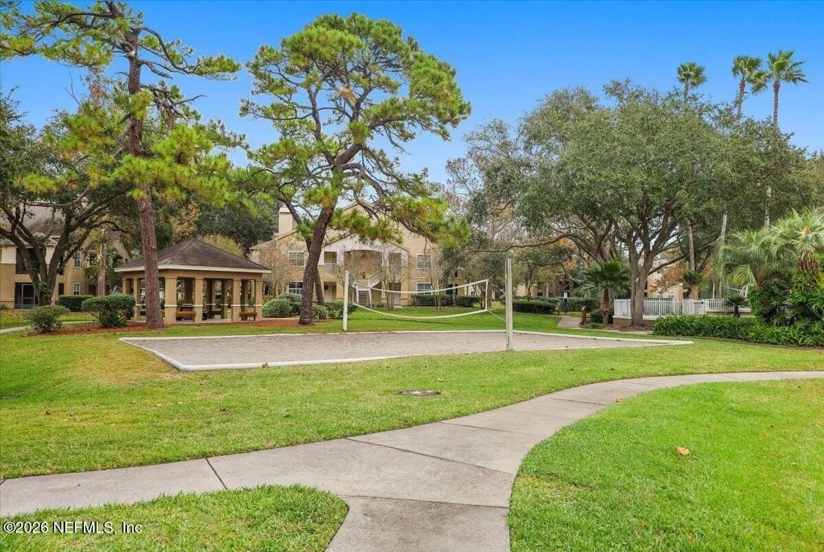 17 Arbor Club Dr #212 - Photo 5 of 37