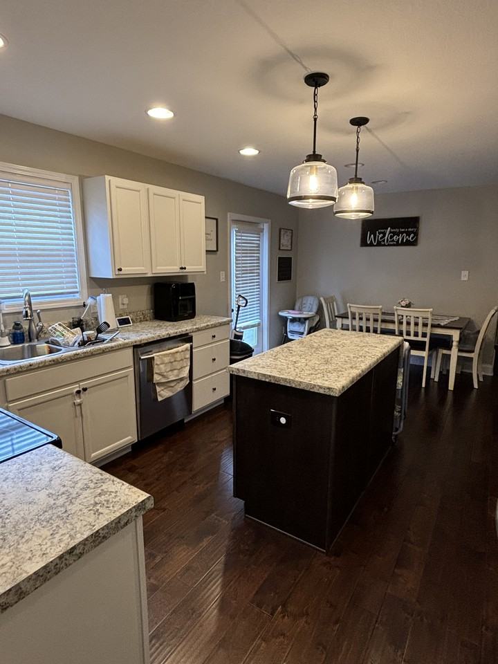 7940 Poplar Grove Ln #1 - Photo 5 of 34