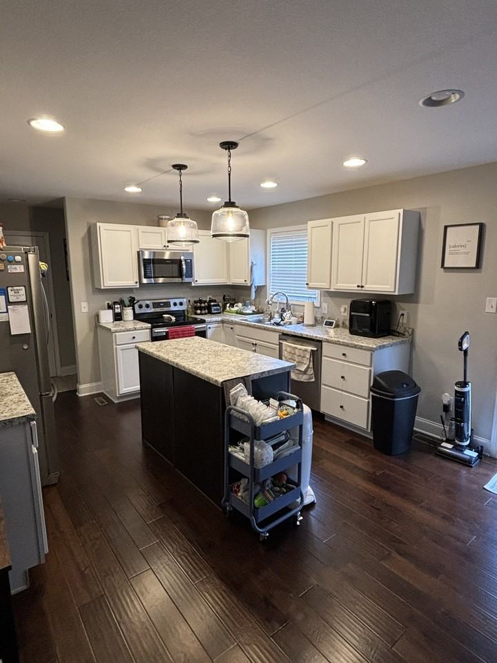 7940 Poplar Grove Ln #1 - Photo 6 of 34