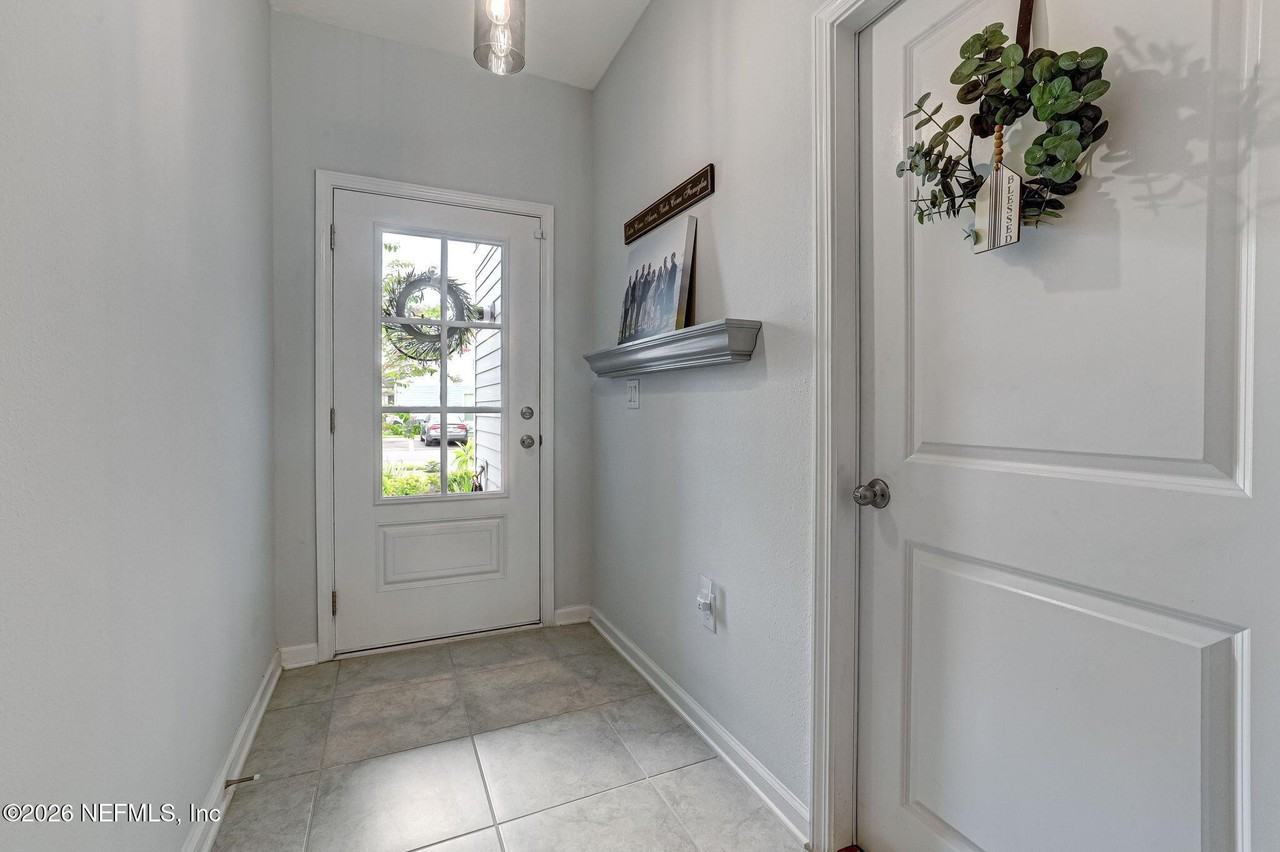 124 Pine Bluff Dr - Photo 7 of 50