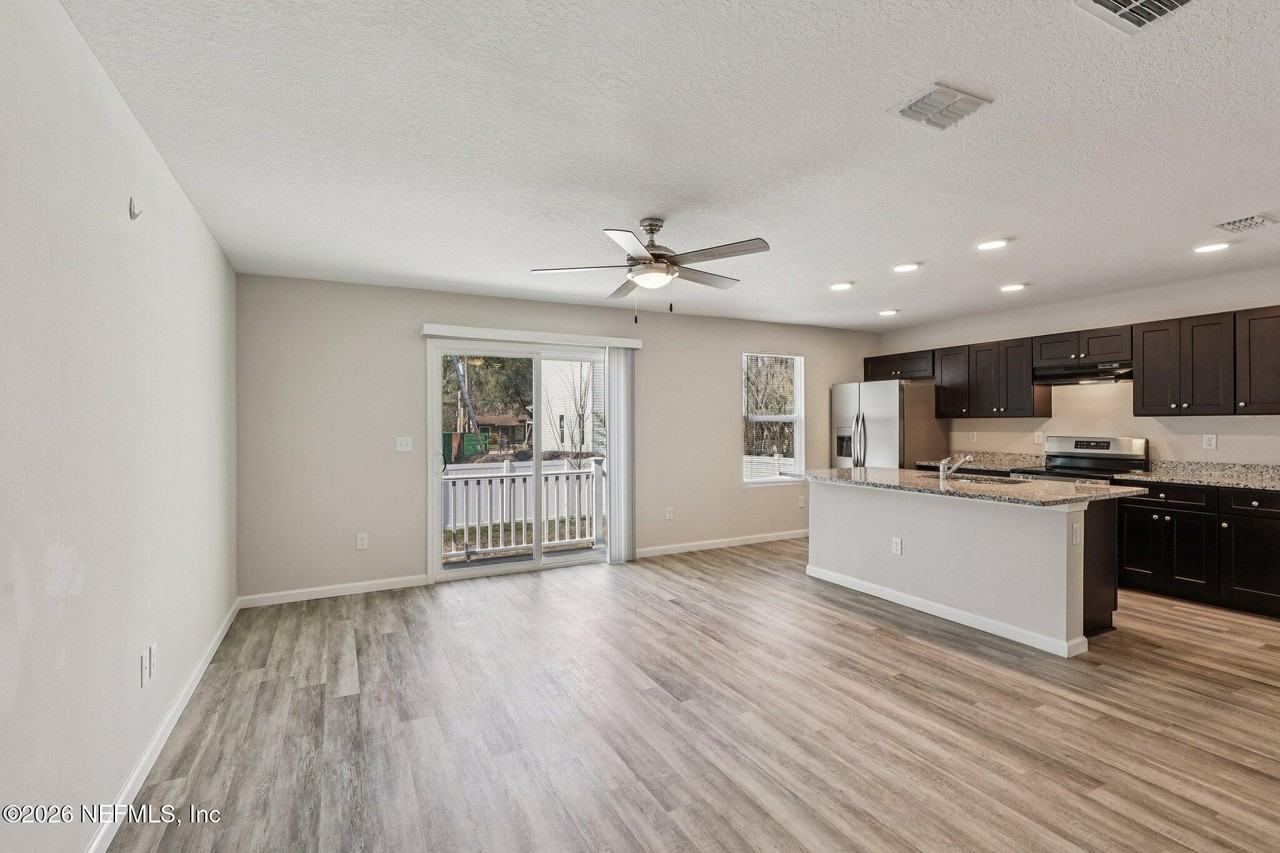 5453 Wabash Blvd - Photo 6 of 28