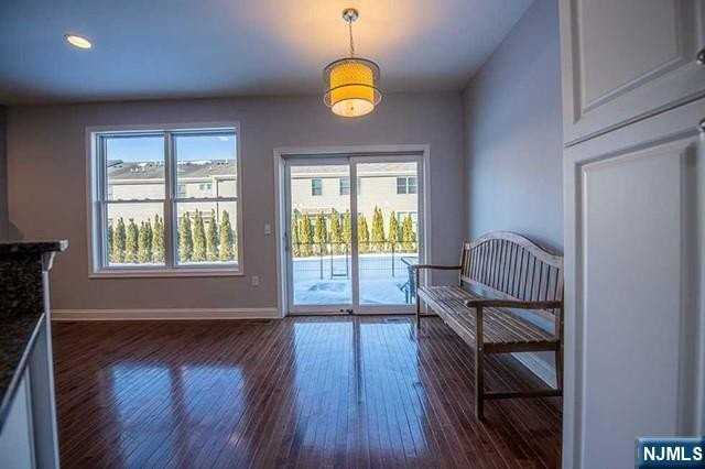 1705 Whitney Ln - Photo 7 of 24