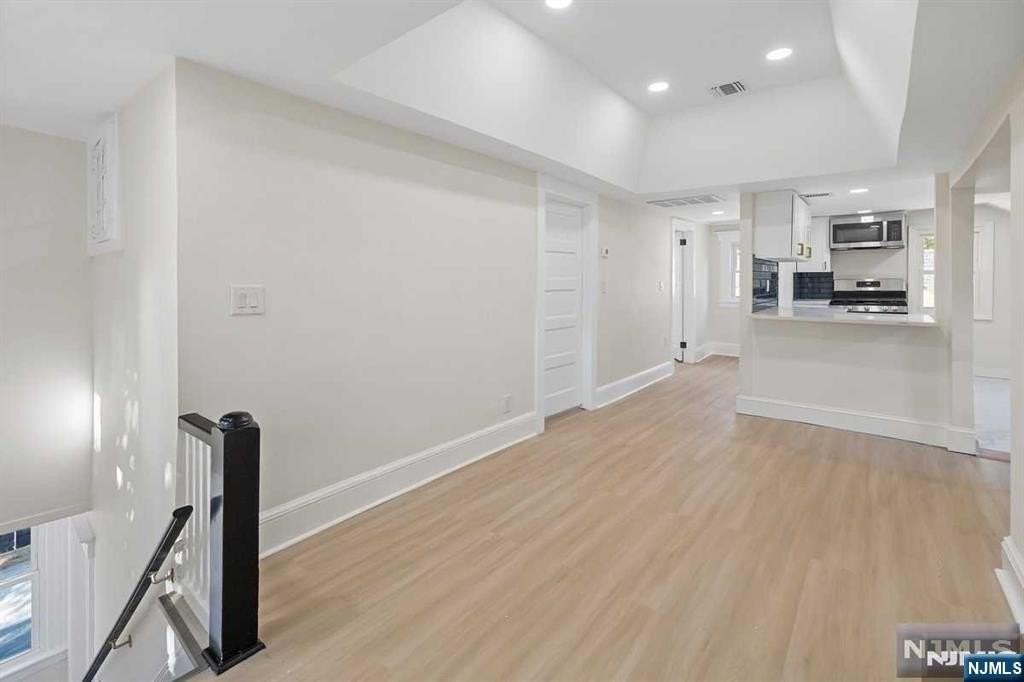 101 Southern Pkwy - Photo 7 of 11