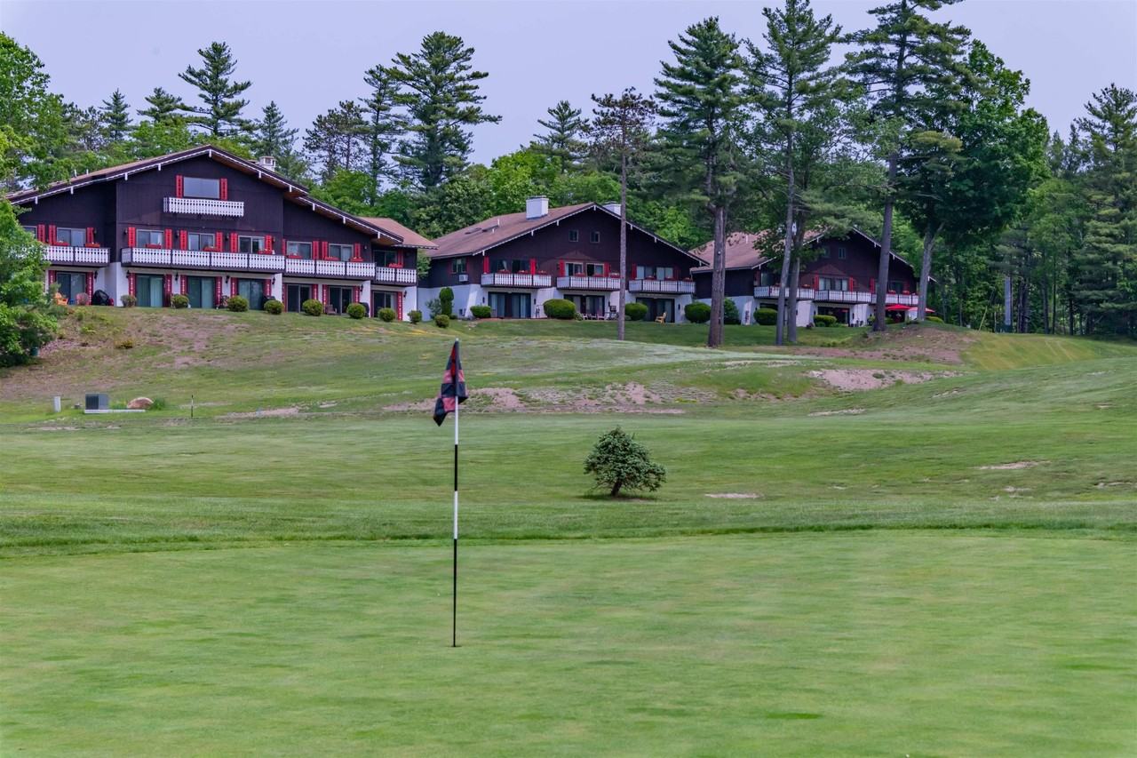 18-11 Bunker Lane - Photo 4 of 41