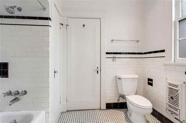 5512 Saint Charles Ave - Photo 3 of 15