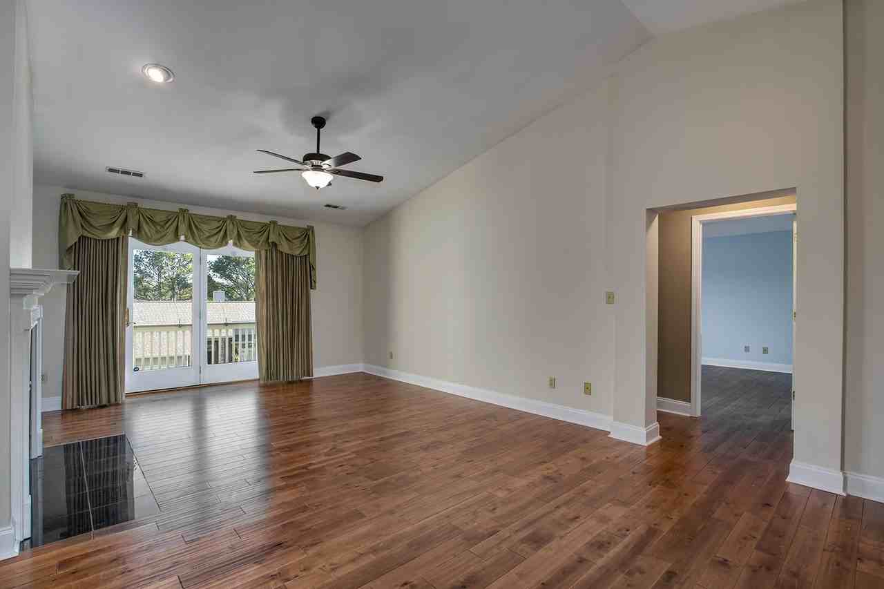 128 Bokoshe Cir #1 - Photo 3 of 34