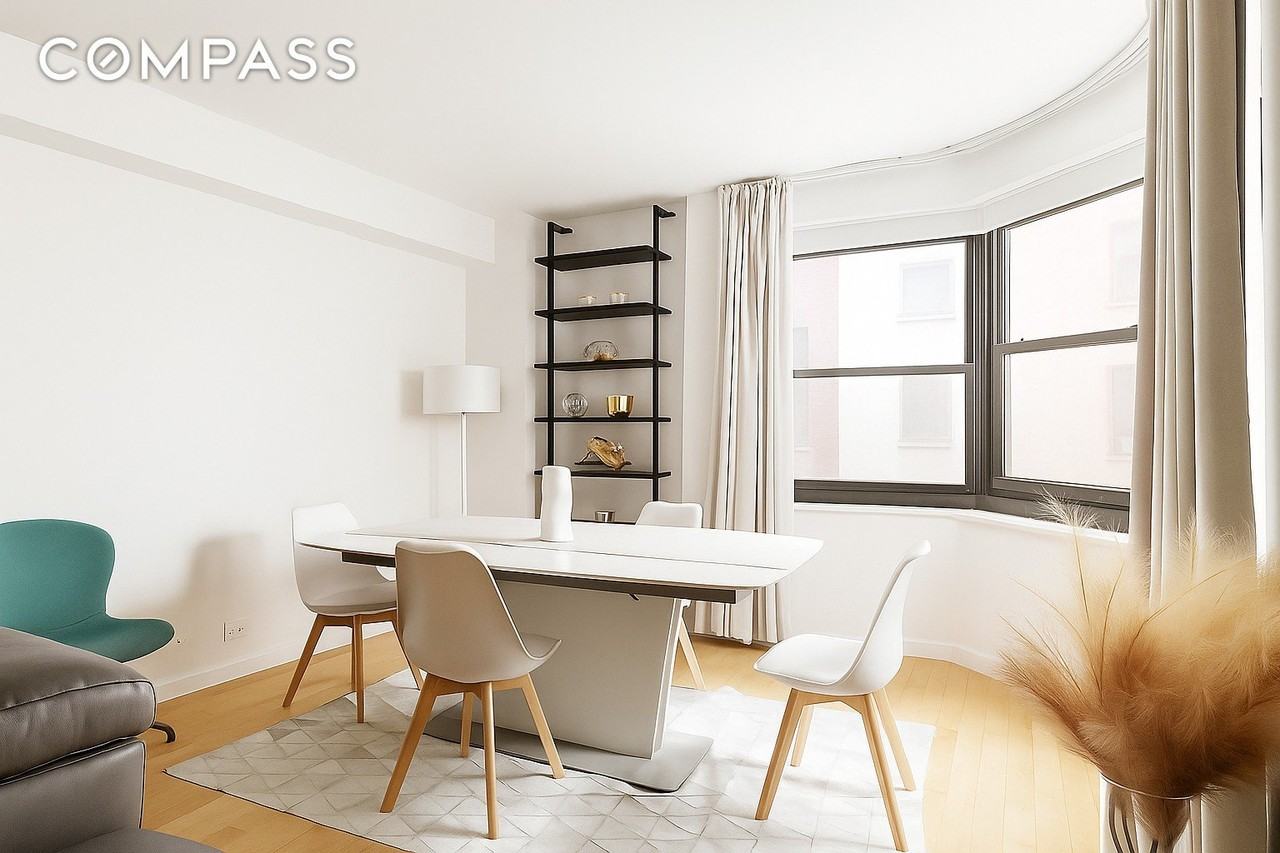 135 E 54th St #6M - Photo 3 of 9