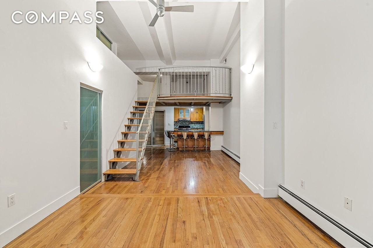 257 W 93rd St #2B - Photo 3 of 6