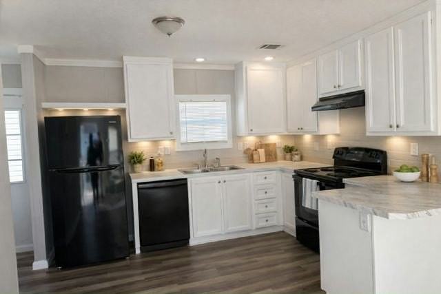 215 Barrow St #607 - Photo 2 of 7