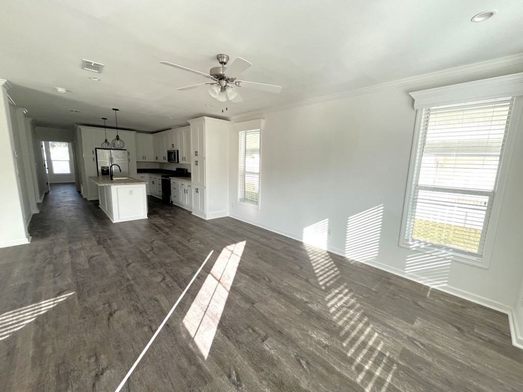 1009 Vervain Dr #1009E - Photo 7 of 20