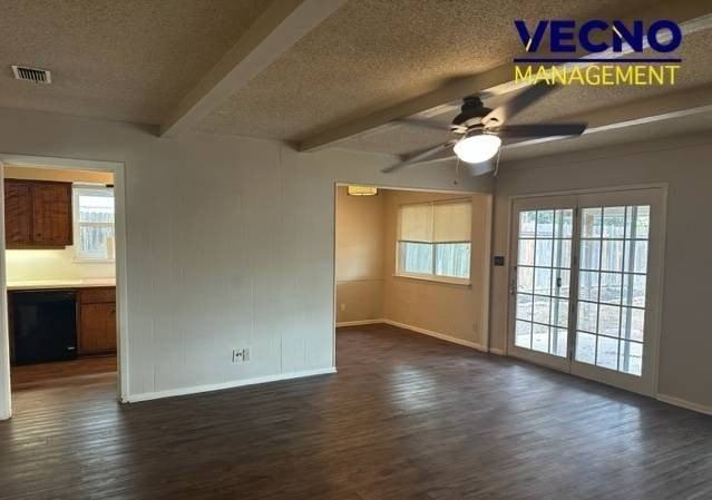 3643 Richwood Dr - Photo 3 of 20