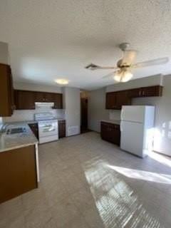 1220 Sequoyah St Apt A - Photo 3 of 34