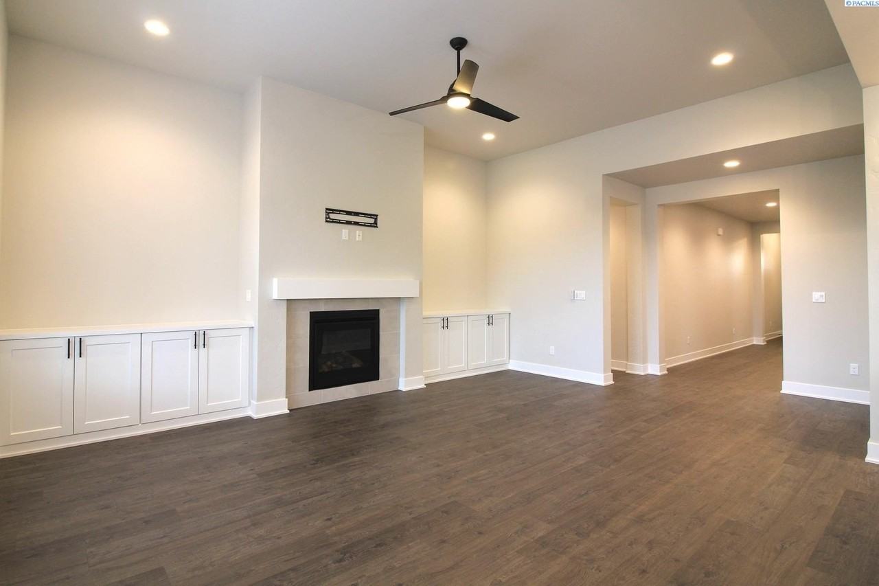 2759 Ketch Rd - Photo 5 of 12