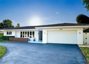 4841 Ne 28th Ave - Photo 1 of 1