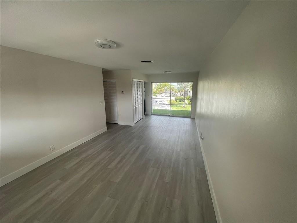 3930 Crystal Lake Dr #315 - Photo 6 of 22