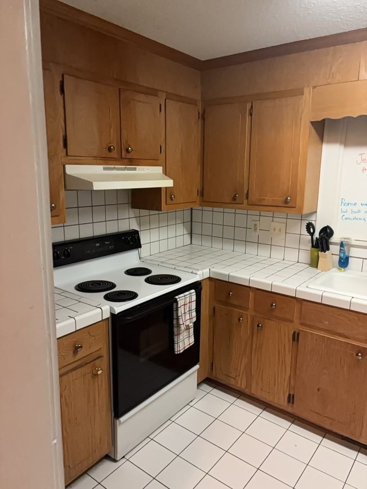 1024 Park Avenue Ext #B - Photo 2 of 15