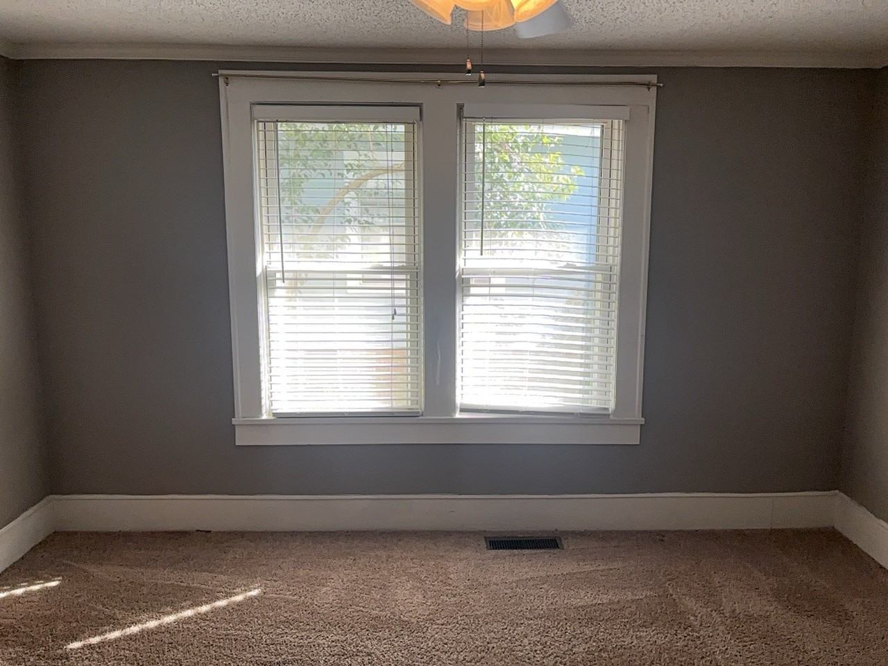 1024 Park Avenue Ext #B - Photo 4 of 15