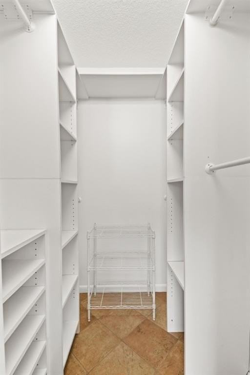 1040 Lake Shore Dr #206 - Photo 7 of 11