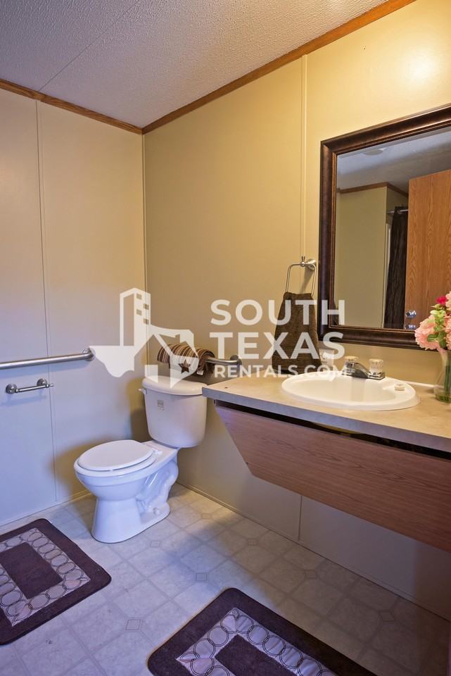 775 Guadalupe RdUnit 3 #3 - Photo 4 of 7