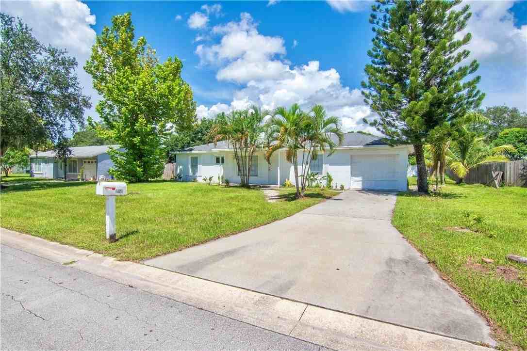 1866 25th St Sw - Photo 2 of 29