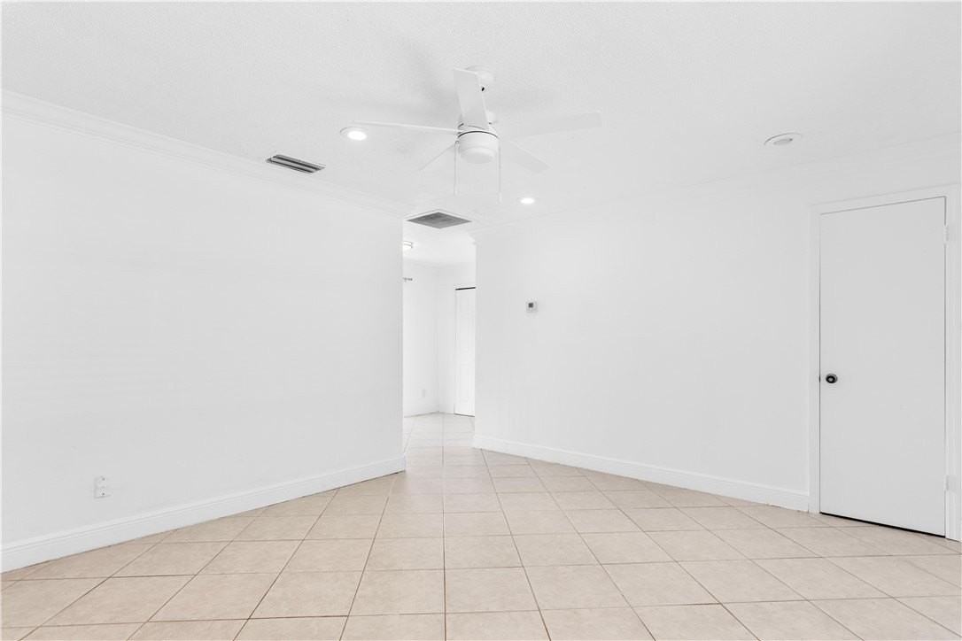 1866 25th St Sw - Photo 7 of 29