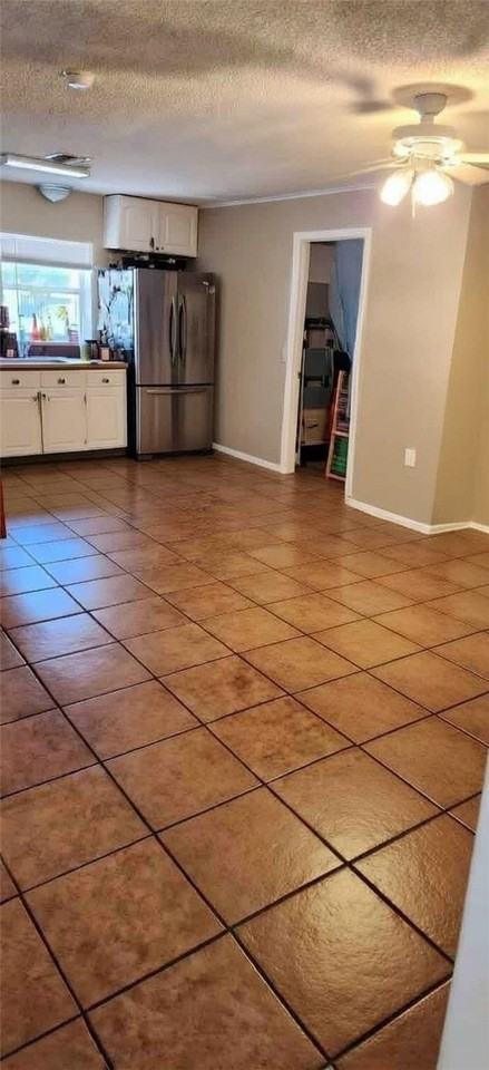 221 Balboa St Apt A - Photo 3 of 9