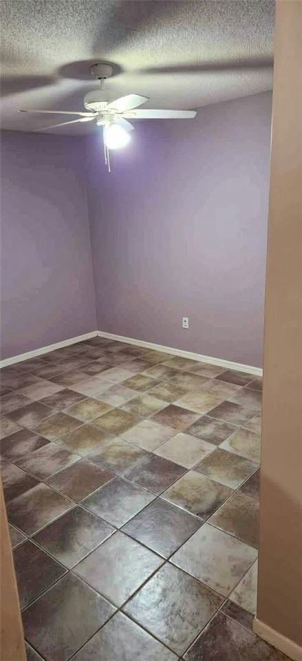 221 Balboa St Apt A - Photo 4 of 9