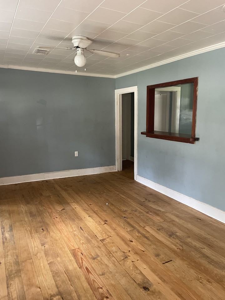 1518 Boggan Dr #1 - Photo 2 of 8