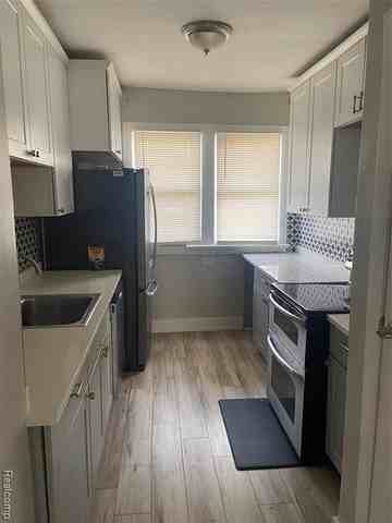 14510 Asbury Park - Photo 4 of 8