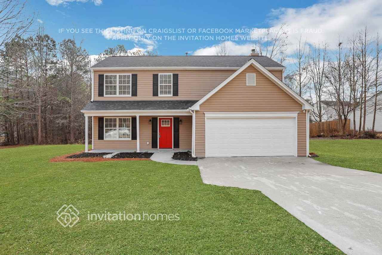 562 Grandview Cir - Photo 2 of 27