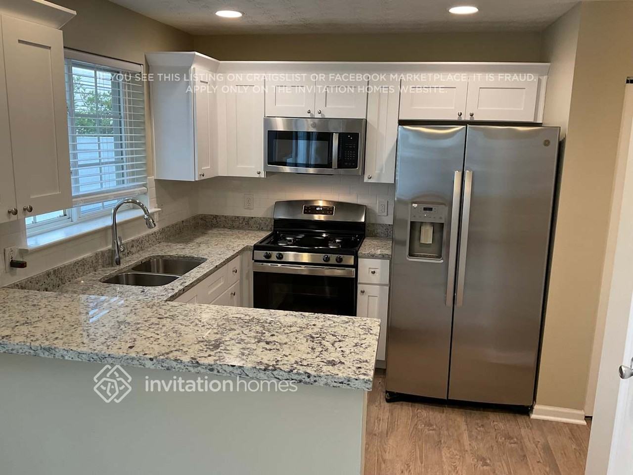 573 W Oaks Dr - Photo 5 of 15