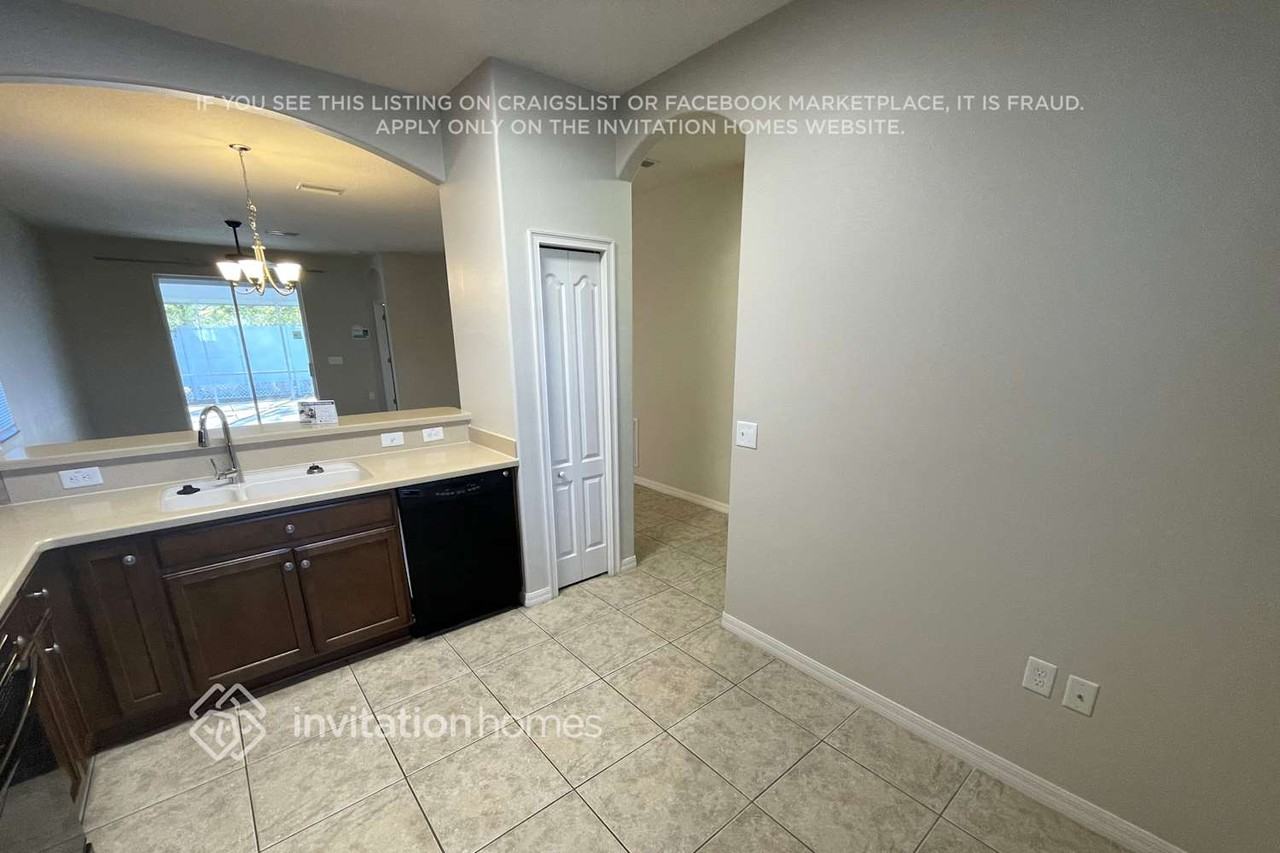 3726 Grecko Dr - Photo 5 of 16