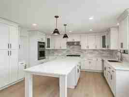 featured image of 7783 Kingsview Ln N