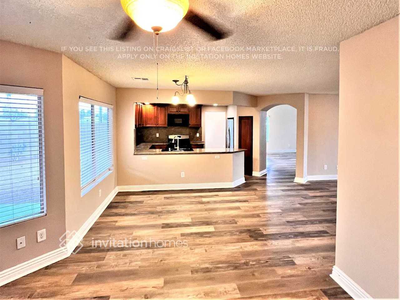 251 Domani Dr - Photo 4 of 14