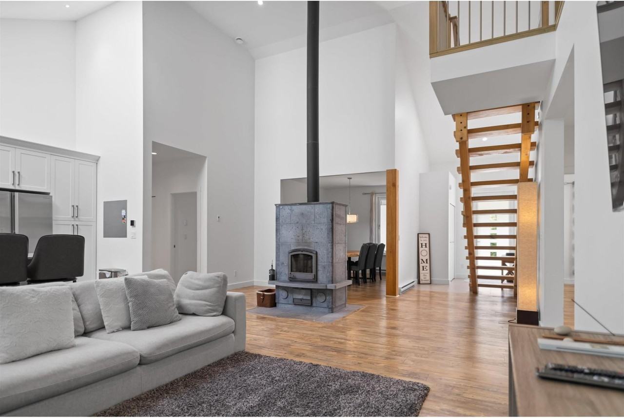 33553 Johnson St #1 - Photo 5 of 35