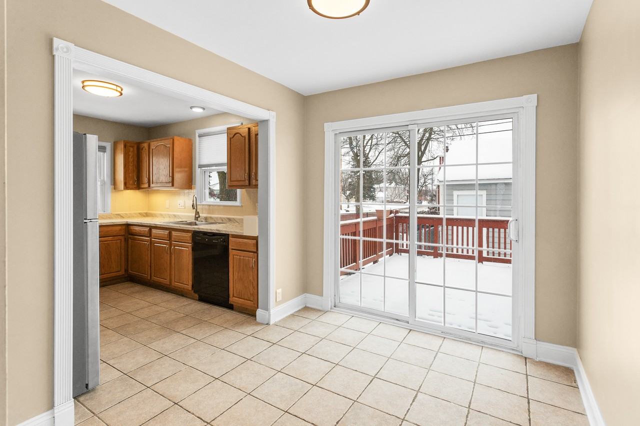 2128 Windemere Ave #1 - Photo 3 of 15