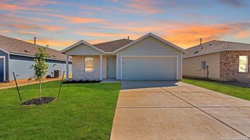 featured image of 332 Elephants Ear Dr