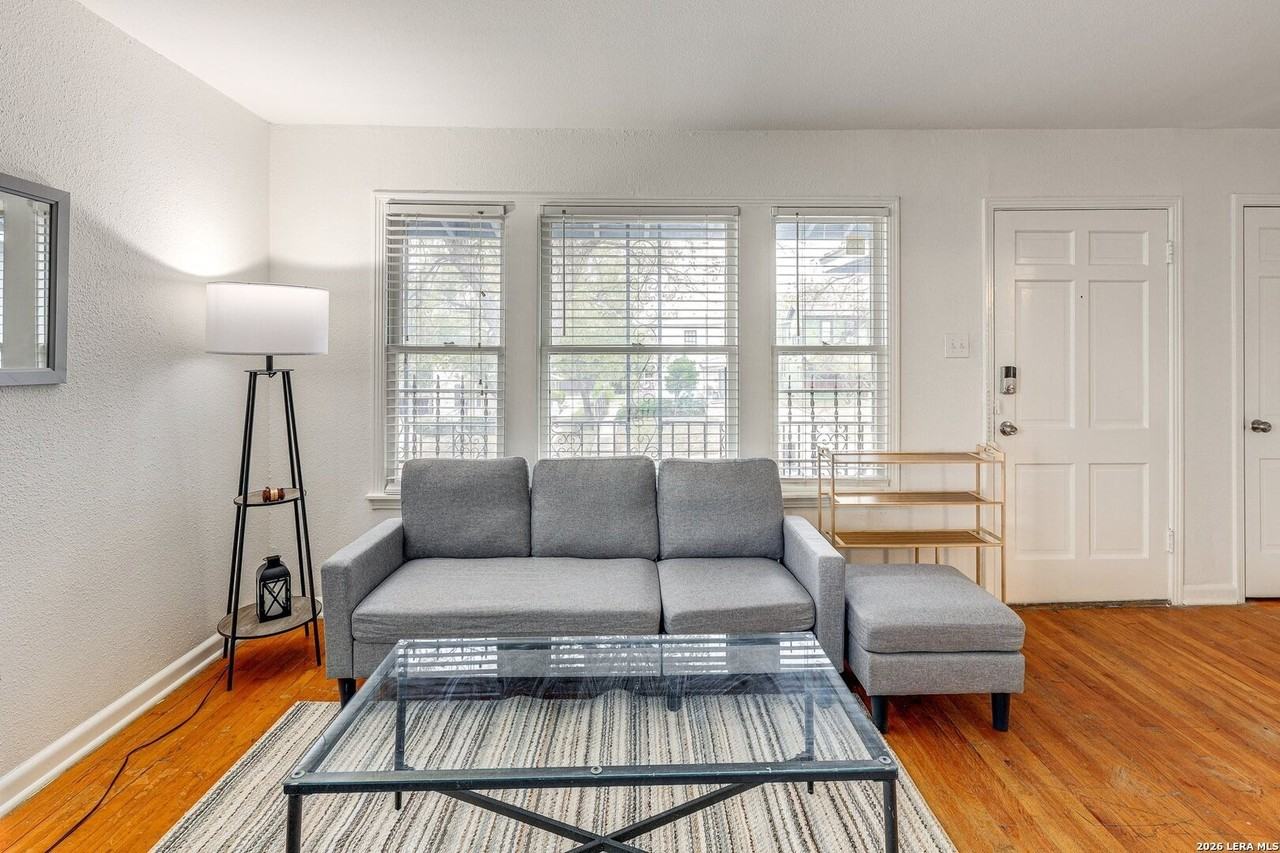 332 Natalen Ave - Photo 2 of 24