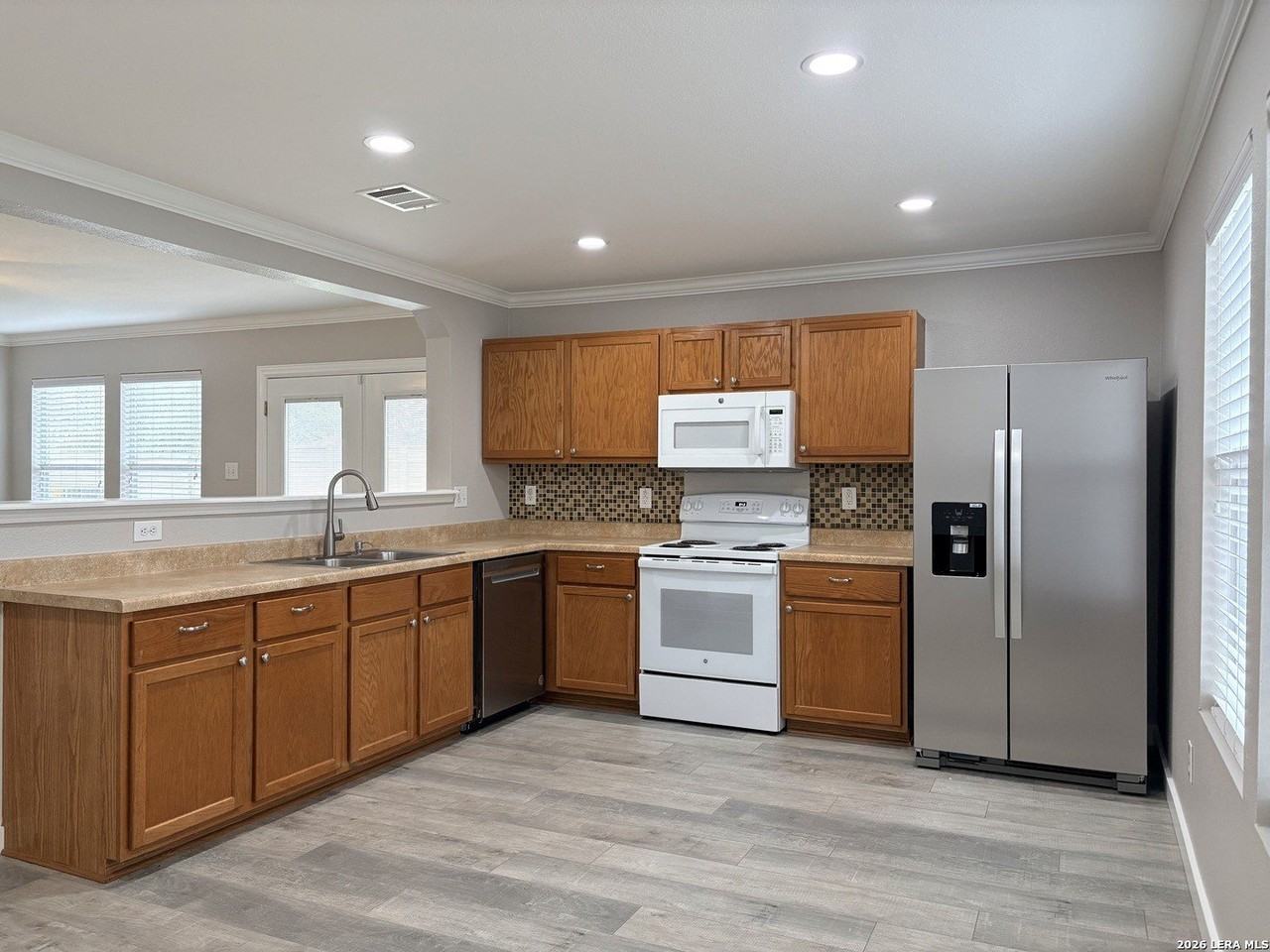 3727 Longhorn Crk - Photo 2 of 13