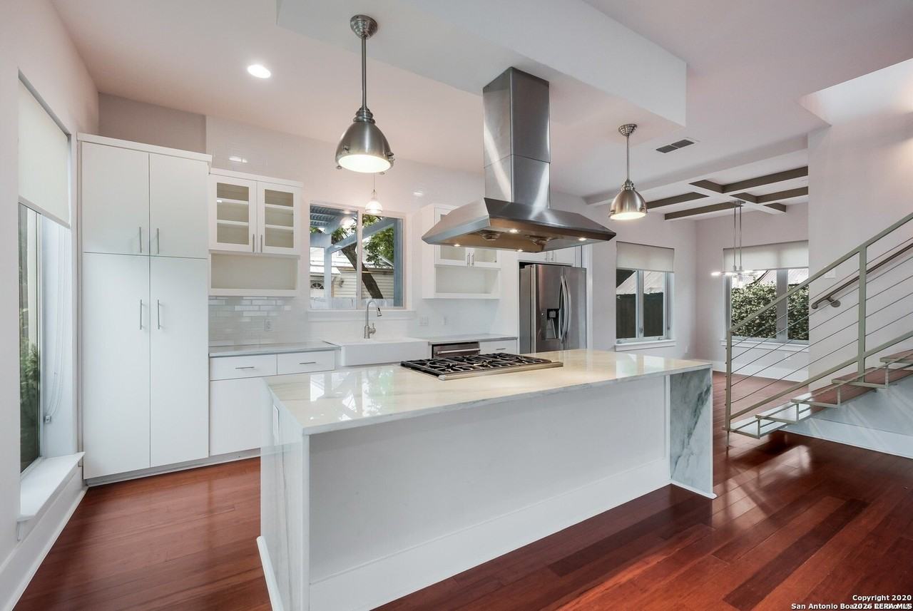 230 Callaghan Ave - Photo 7 of 17